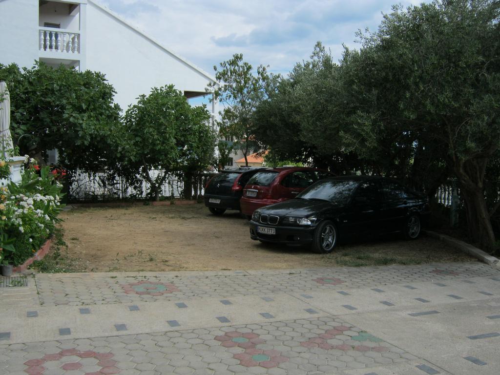 Apartments Nestor Tribalj Екстериор снимка