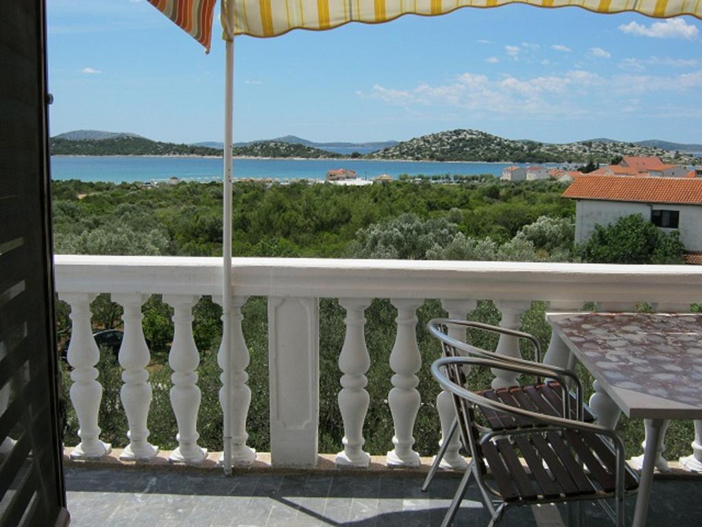 Apartments Nestor Tribalj Екстериор снимка