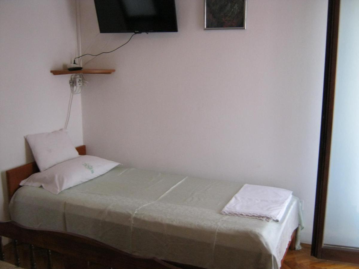Apartments Nestor Tribalj Екстериор снимка